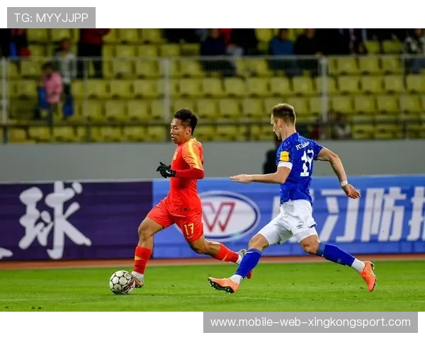 国家队在赛后与媒体保持开放沟通提升透明度